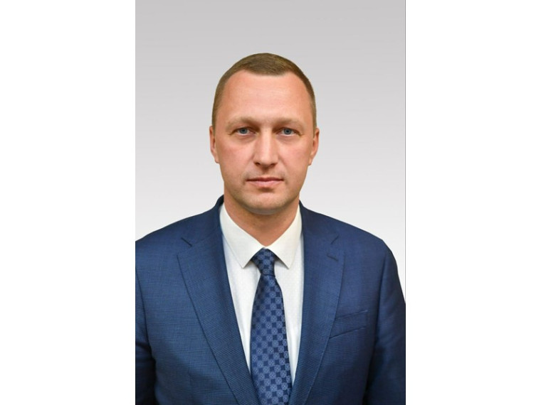 Врио Губернатора Роман Бусаргин поздравил саратовских школьников, студентов, педагогов с Днём знаний. Врио Губернатора Роман Бусаргин поздравил саратовских школьников, студентов, педагогов с Днём знаний.